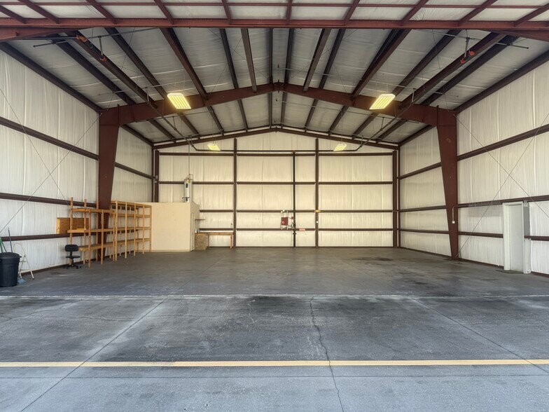 More Photos Of 1321 Apopka Airport Rd, Apopka Airplane Hangar For Sale