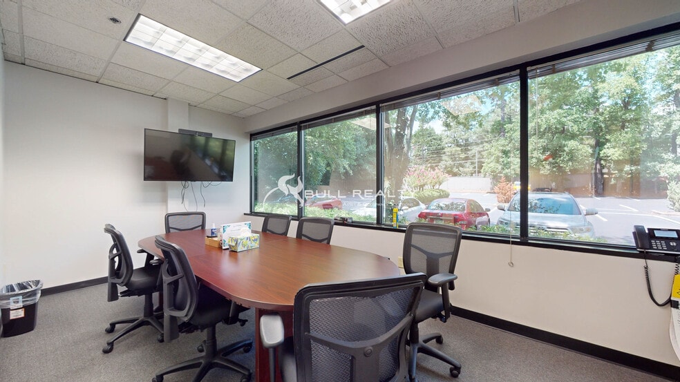 More Photos Of 1700 Water Pl SE, Atlanta Office For Lease