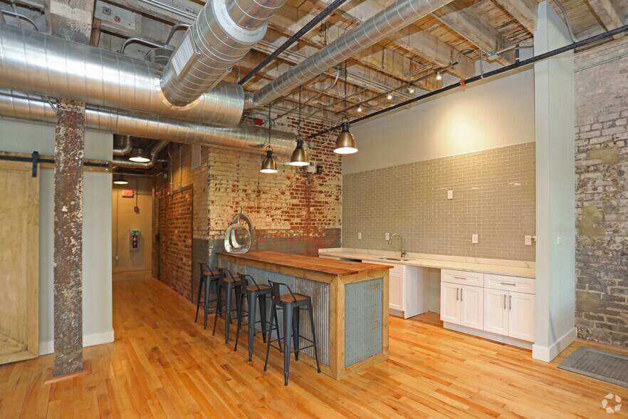 More Photos Of 116 E Main St, Haw River Apartments For Lease