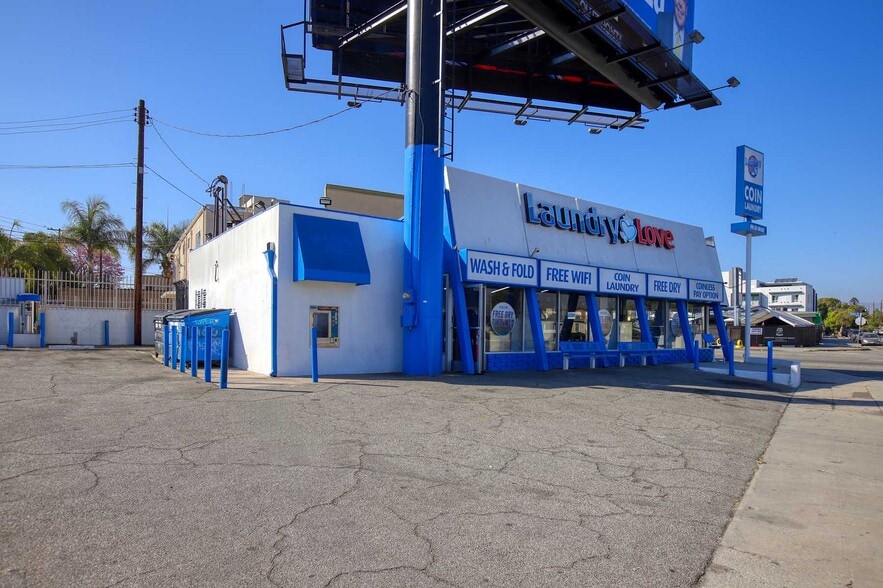 More Photos Of 10504 Victory Blvd, North Hollywood Freestanding For Sale