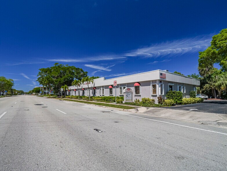 More Photos Of 800 20th Pl, Vero Beach Medical For Lease