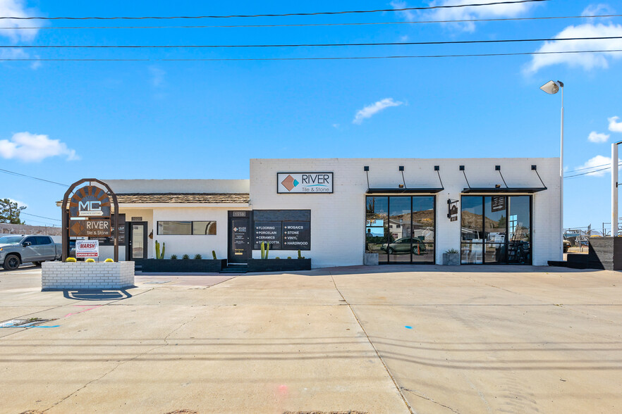 Primary Photo Of 1920 E Andy Devine Ave, Kingman Restaurant For Sale