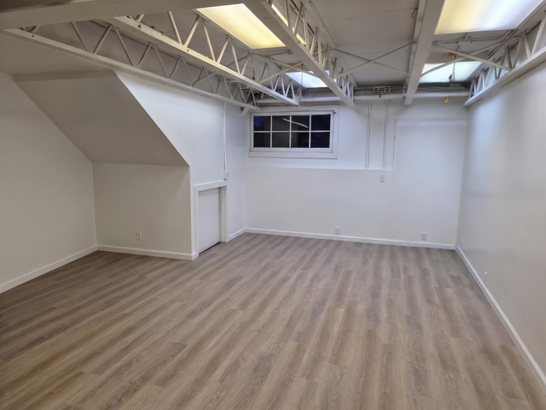 More Photos Of 480 Green St, San Francisco Loft Creative Space For Lease