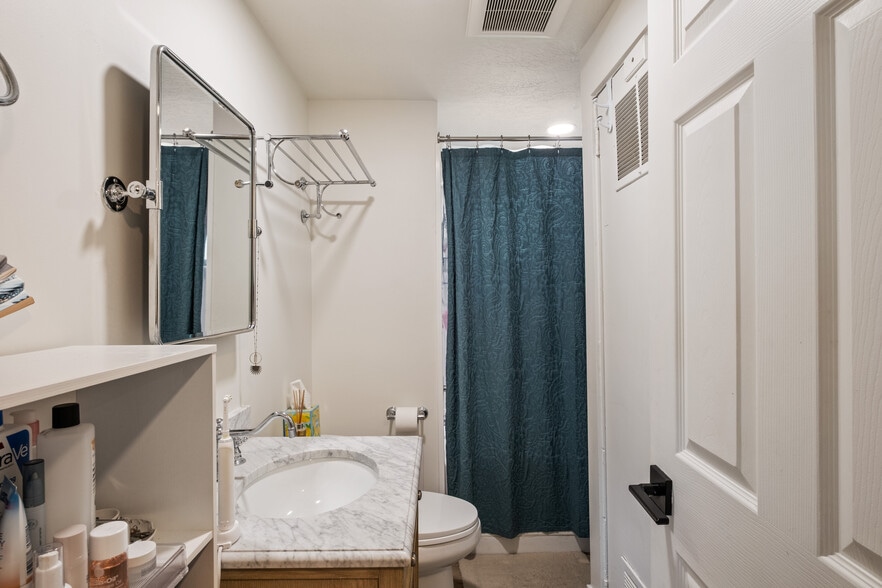 More Photos Of 49 N 300 E, Midway Apartments For Sale