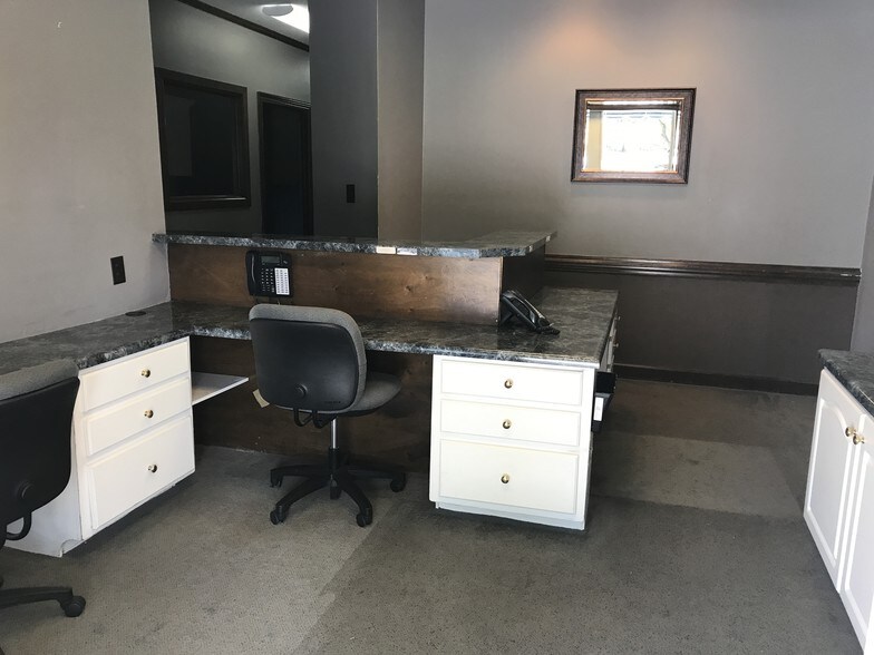 More Photos Of 4400 Bayou Blvd, Pensacola Office Residential For Lease