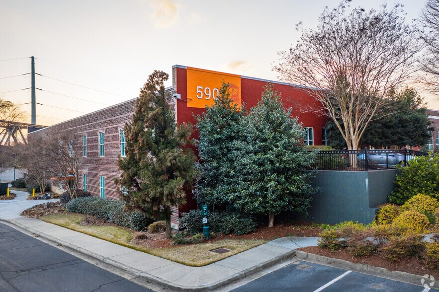 More Photos Of 590 Means St NW, Atlanta Unknown For Lease