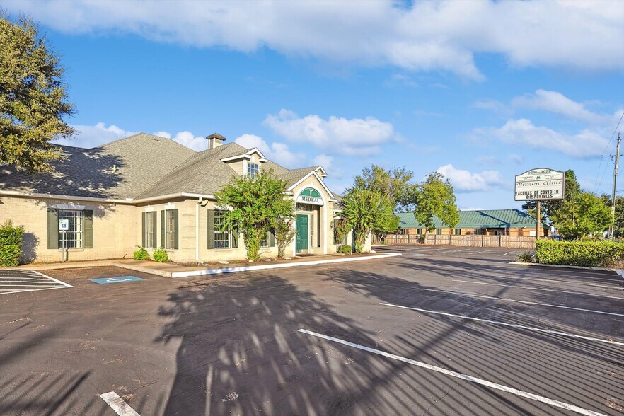 More Photos Of , Dallas Office For Sale