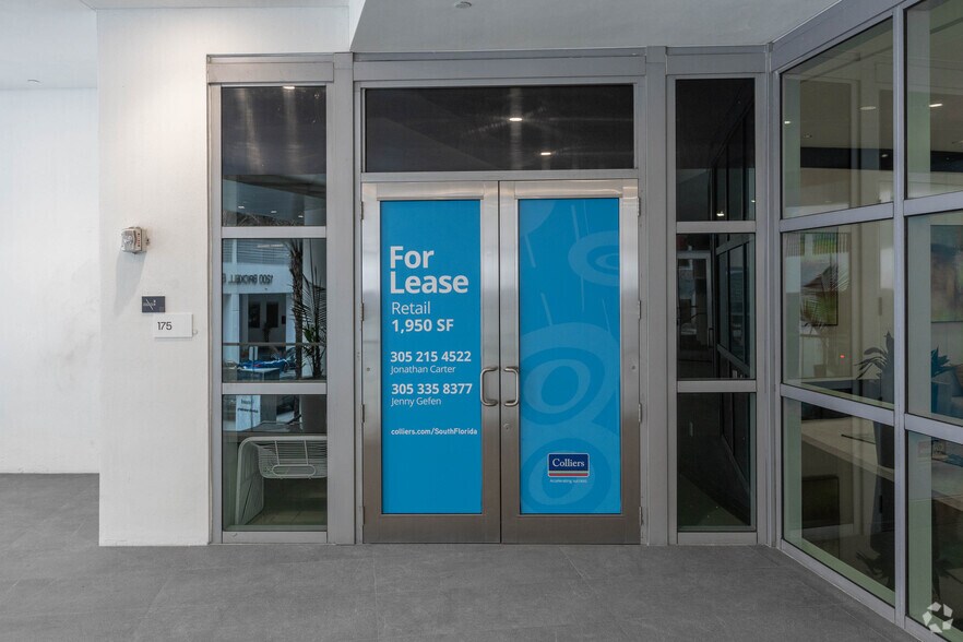 More Photos Of 1111 Brickell Ave, Miami Office For Lease