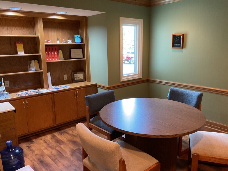 More Photos Of 1666 S Forest Ave, Luverne Medical For Sale