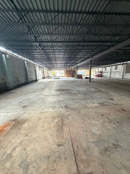 More Photos Of 11034 Clifton Blvd, Cleveland Storefront Retail Office For Lease