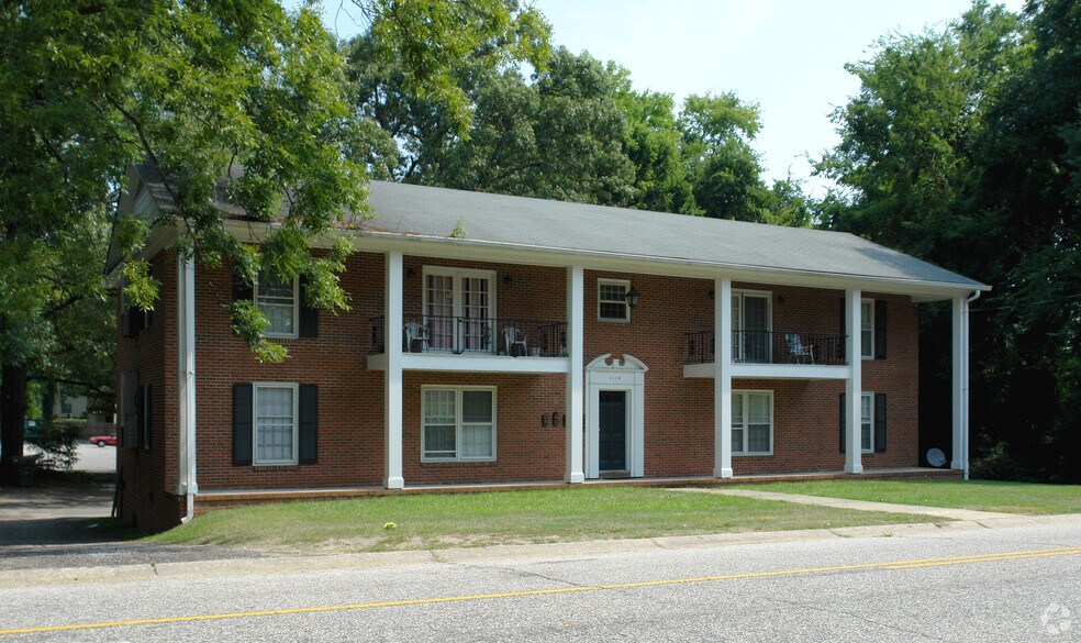 Primary Photo Of 1110 W Rowan St, Fayetteville Apartments For Sale