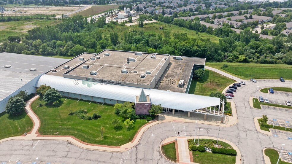 More Photos Of 1900 Ogden Ave, Aurora Office For Sale