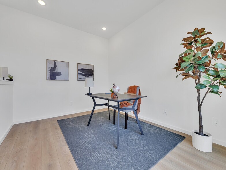 More Photos Of 1602 N Central St, Knoxville Apartments For Sale