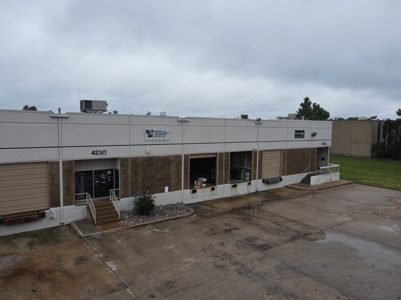 More Photos Of 4220-4232 Charter Ave, Oklahoma City Warehouse For Lease