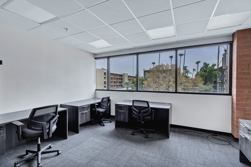 More Photos Of 2727 N 3rd St, Phoenix Office For Sale