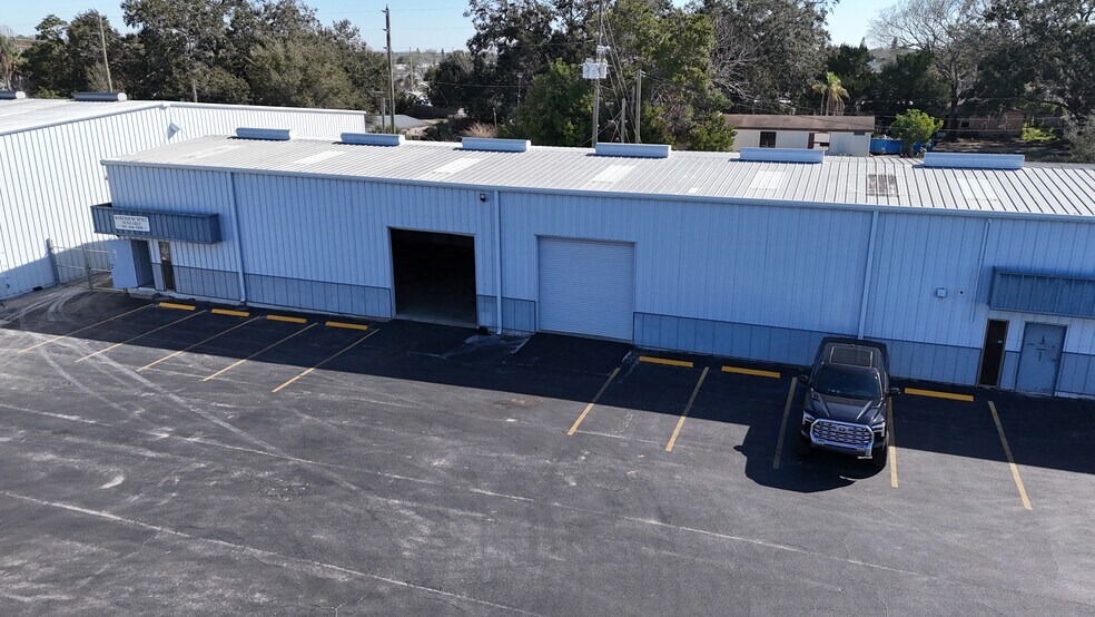 More Photos Of 6230 Stone Rd, Port Richey Unknown For Lease
