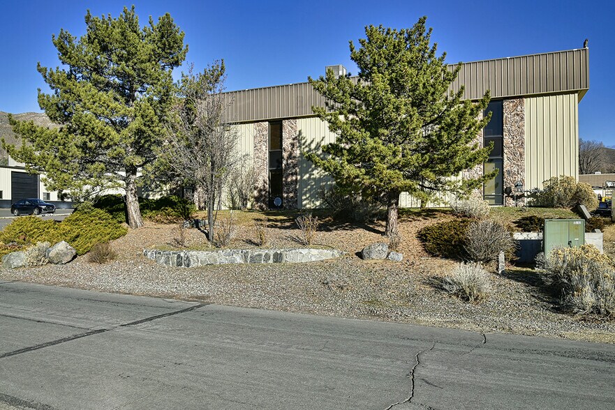 More Photos Of 1744 Forrest Way, Carson City Manufacturing For Sale