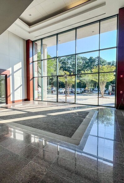 More Photos Of 1590 Adamson Pky, Morrow Office For Lease