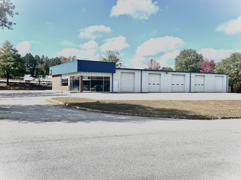 Primary Photo Of 1601 Autumn Blvd, Conyers Auto Repair For Lease