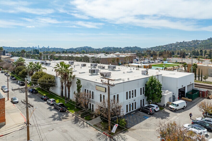 More Photos Of 1225-1265 Los Angeles St, Glendale Warehouse For Sale