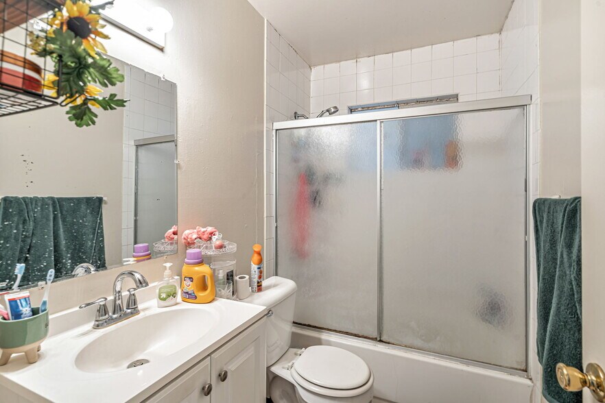 More Photos Of 315 E San Fernando St, San Jose Apartments For Sale
