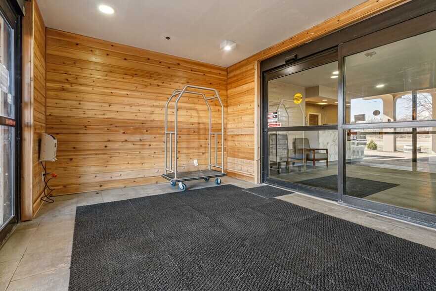 More Photos Of 5335 Broadmoor Cir NW, Canton Hotel For Sale