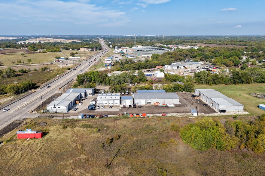 More Photos Of 4287 E Highway 380, Princeton Mixed Retail For Lease