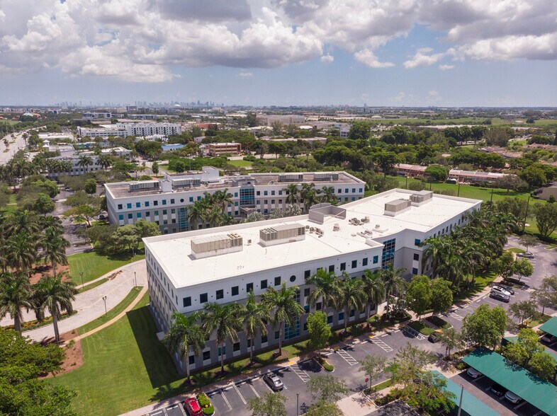 More Photos Of 9850 NW 41st St, Doral Office For Lease