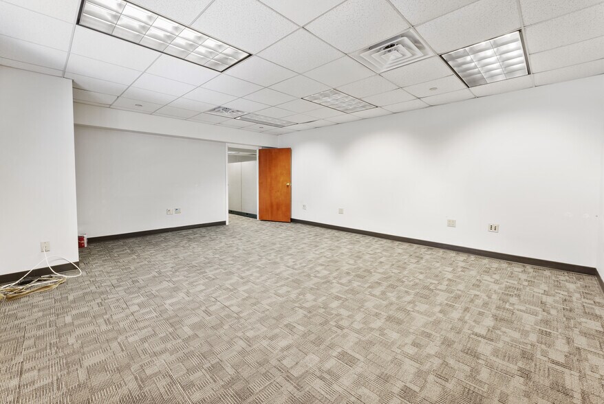 More Photos Of 620 Ramsey Ave, Hillside Warehouse For Sale