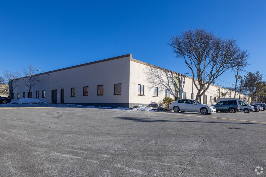Primary Photo Of 25 Olympia Ave, Woburn Research And Development For Lease