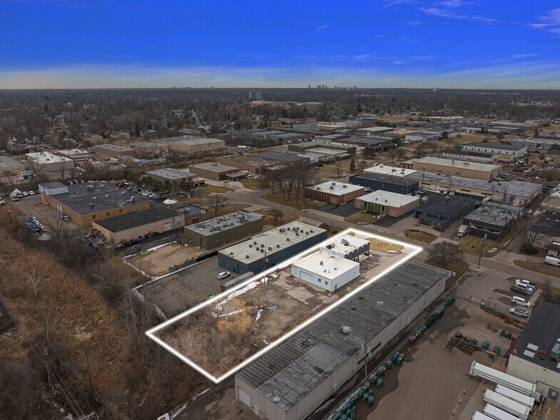 More Photos Of 1216-1218 Combermere Dr, Troy Industrial For Sale