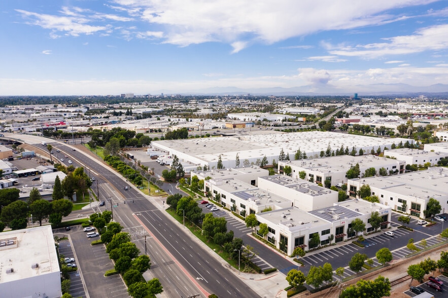 More Photos Of 1173 Warner Ave, Tustin Manufacturing For Sale