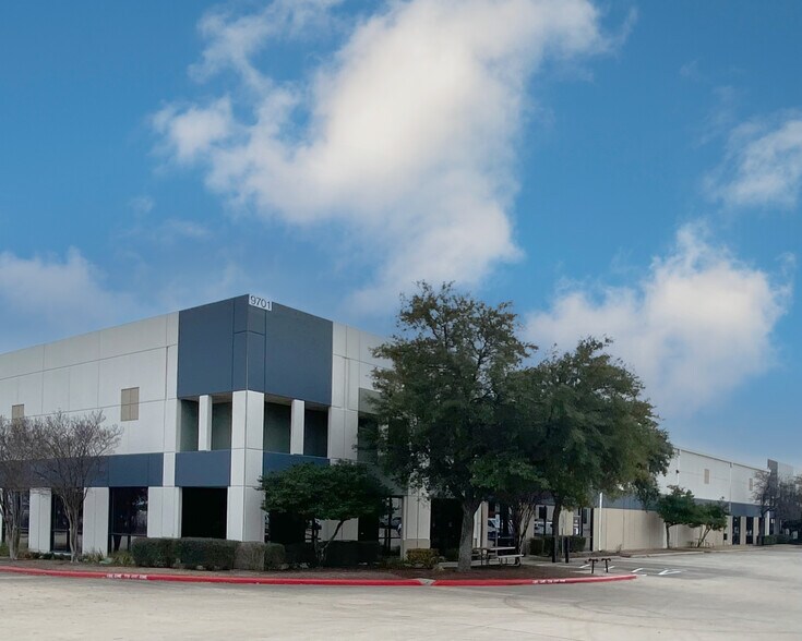 Primary Photo Of 9701 Metric Blvd, Austin Distribution For Lease