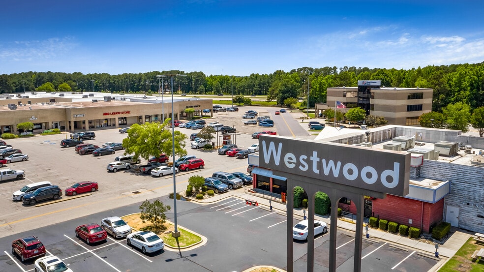 More Photos Of 102-400 Westwood Shopping Ctr, Fayetteville Unknown For Lease