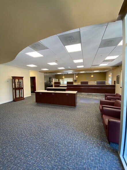 More Photos Of 406 Corlies Ave, Allenhurst Office For Lease