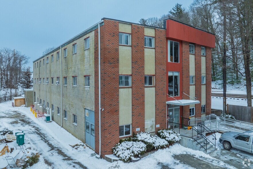 Primary Photo Of 132 Charles St, Newton Office For Sale