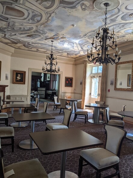 More Photos Of 400 Benedict Ave, Tarrytown Hotel For Lease