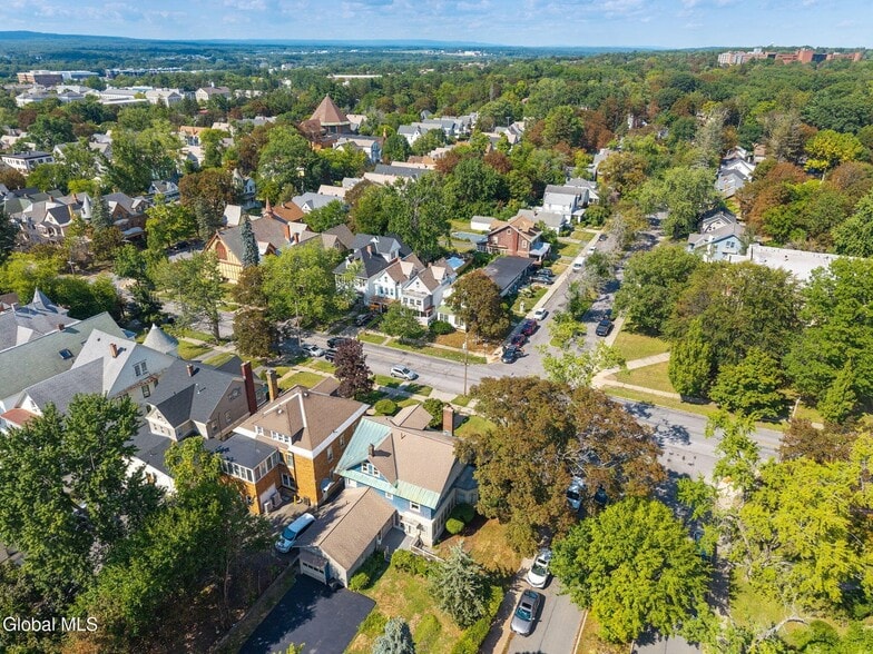 More Photos Of 1214 Union St, Schenectady Medical For Sale