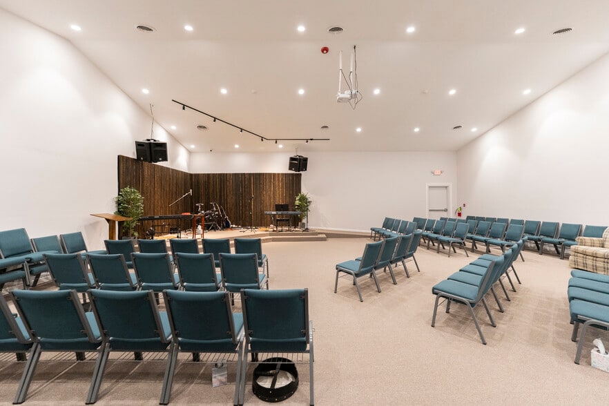More Photos Of 121 Arborside Ln, King Religious Facility For Sale