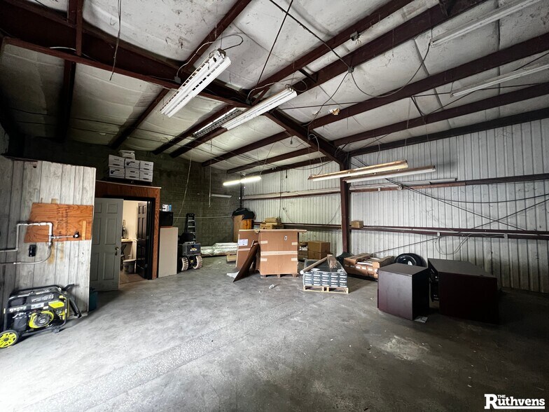 More Photos Of 1715-1727 E Gary Rd, Lakeland Warehouse For Lease