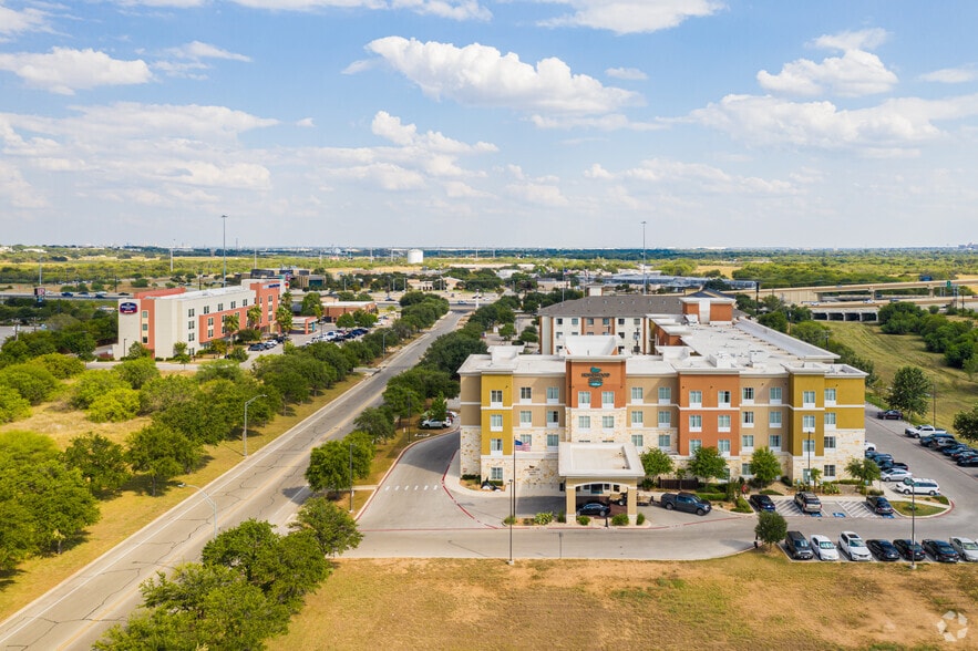 More Photos Of 138 Richland Hills Dr, San Antonio Hotel For Sale