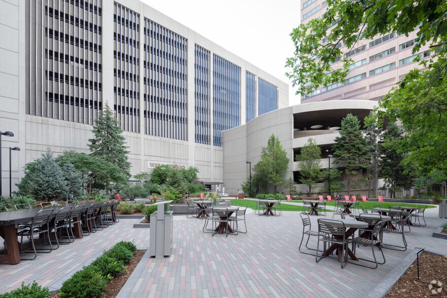 More Photos Of 1700 Lincoln St, Denver Office For Lease