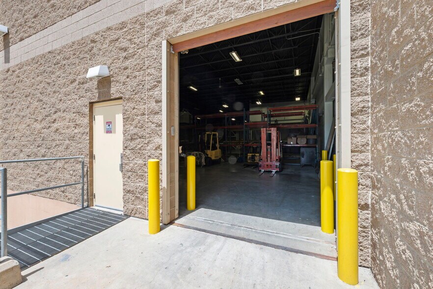 More Photos Of 801 N 2nd St, Berthoud Distribution For Lease