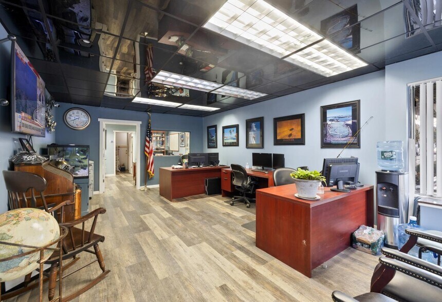 More Photos Of 120-124 Laurel Rd, East Northport Freestanding For Sale