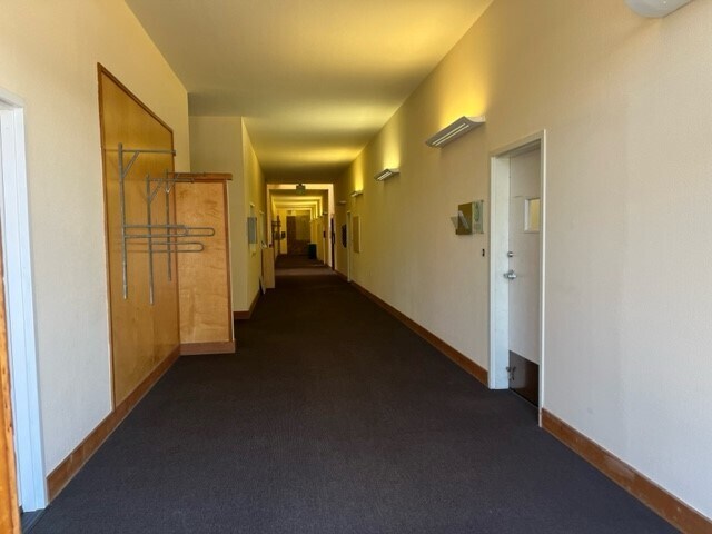 More Photos Of 2530 San Pablo Ave, Berkeley Office For Lease