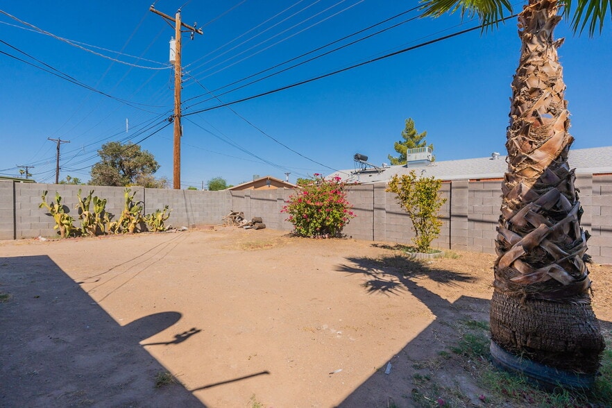 More Photos Of 3115 N 55th Ave, Phoenix Apartments For Sale