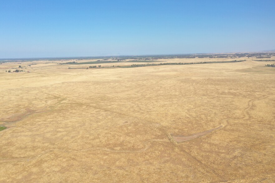 More Photos Of 4873 Gladding Rd, Lincoln Land For Sale