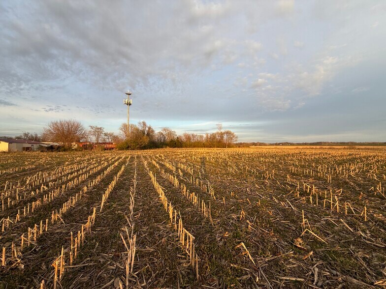 More Photos Of 2008 Camp Jackson Rd, East Saint Louis Land For Sale