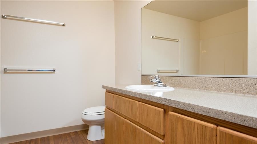 More Photos Of 1100 N Davis St, Cornelius Apartments For Sale