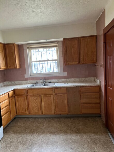 More Photos Of 432 N Gettysburg Ave, Dayton Apartments For Sale